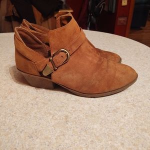 Time and Tru Booties